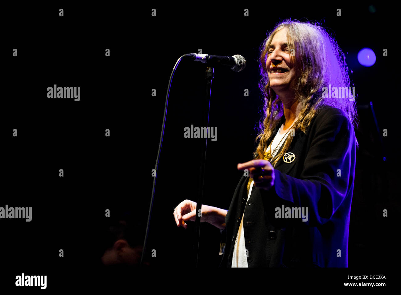 CRICKHOWELL, Royaume-Uni. 15 août 2013. Patti Smith joue sur l'extrême l'étape au Green Man Festival. Credit : Polly Thomas / Alamy Live News Banque D'Images