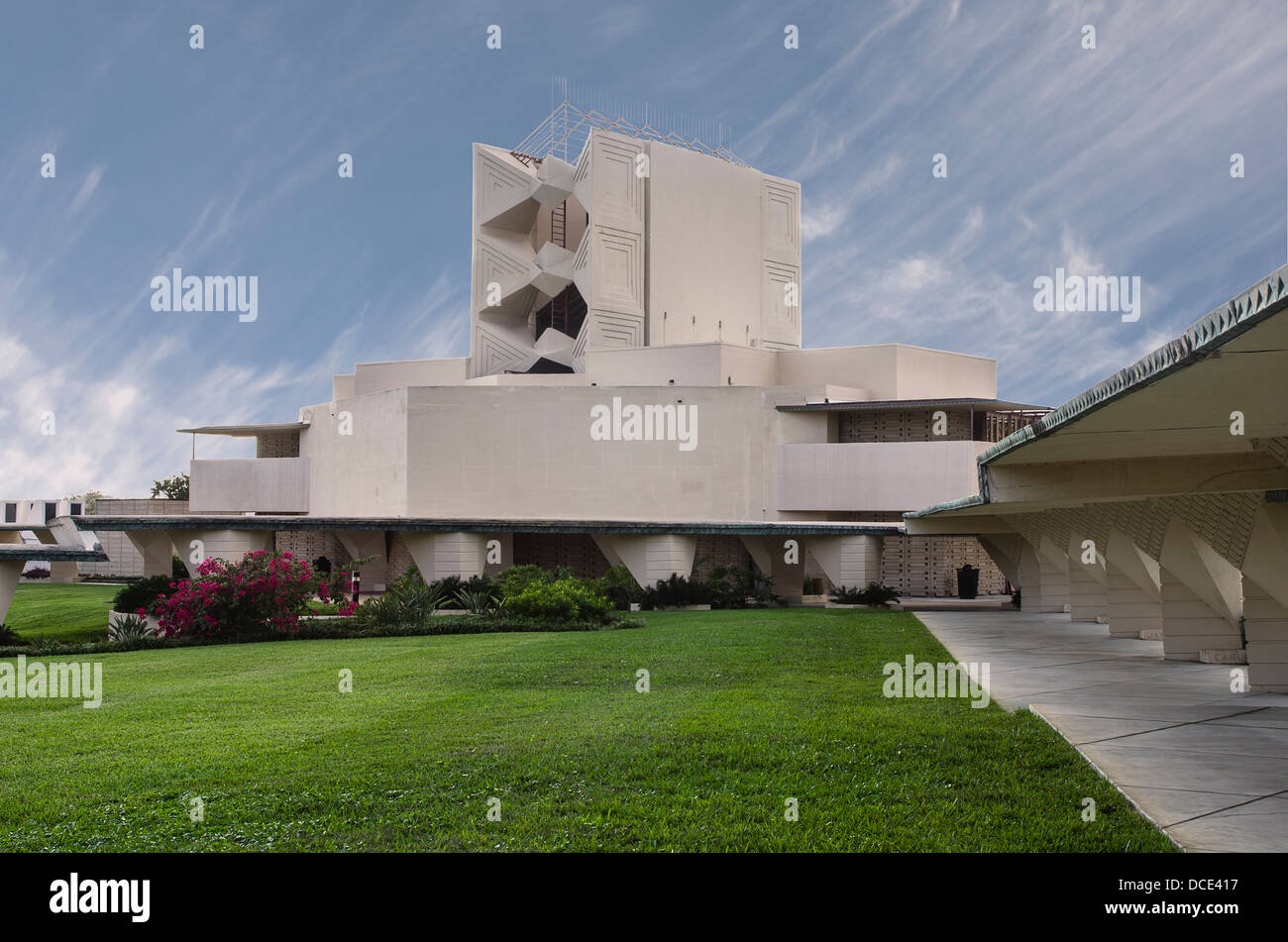 USA, Floride, Lakeland. Annie Pfeiffer chapelle sur le campus du Collège du sud de la Floride a été conçu par Frank Lloyd Wright. Banque D'Images USA, Floride, Lakeland. Annie Pfeiffer chapelle sur le campus du Collège du sud de la Floride a été conçu par Frank Lloyd Wright. Banque D'Images