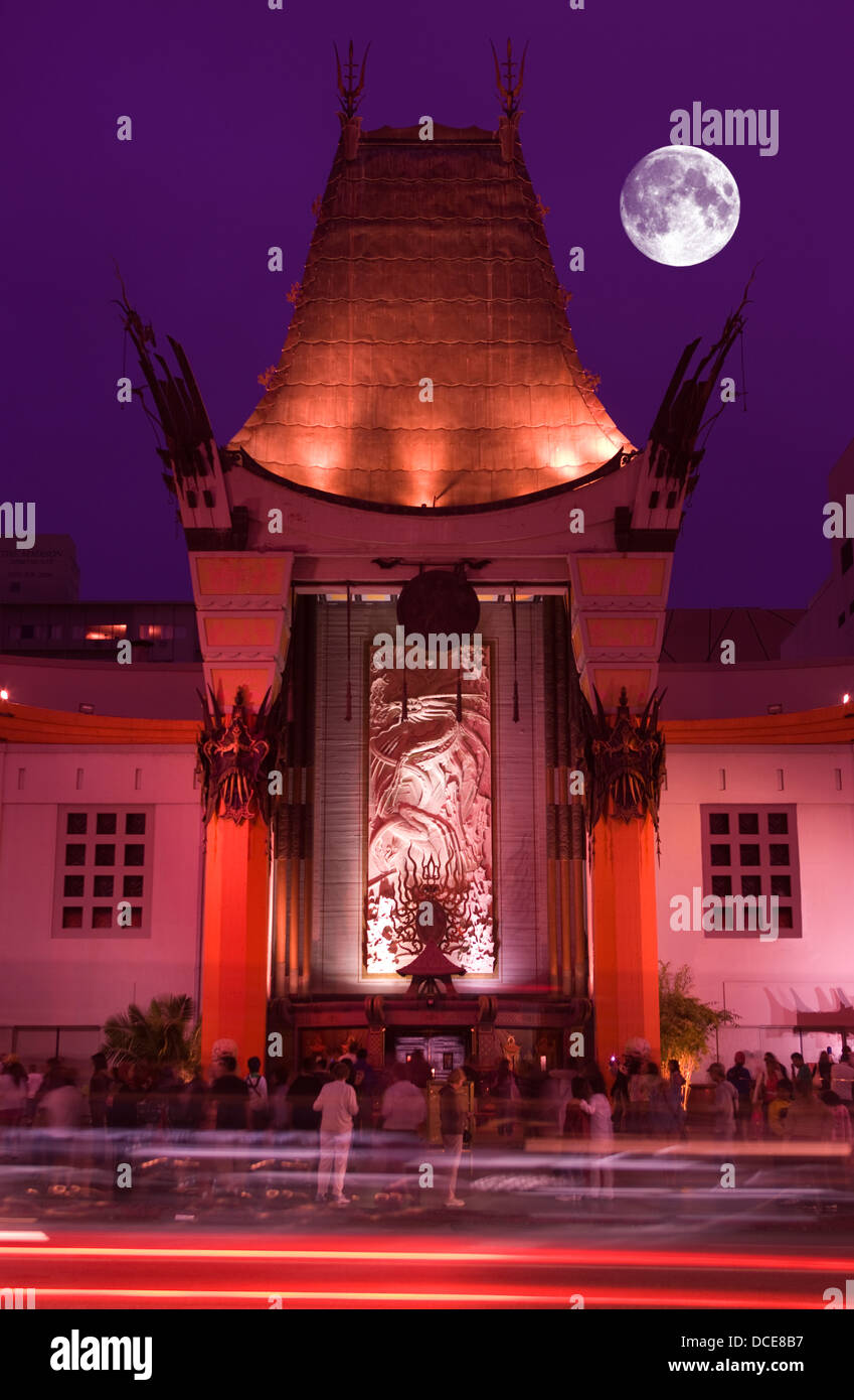 Théâtre chinois de Grauman (©MAYER & Holler 1927 / BEHR NAVIGATEURS 2000) WALK OF FAME DE HOLLYWOOD BOULEVARD LOS ANGELES CALIFORNIA USA Banque D'Images