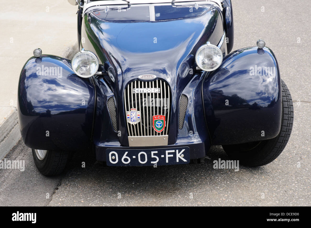 Vieille voiture Banque D'Images