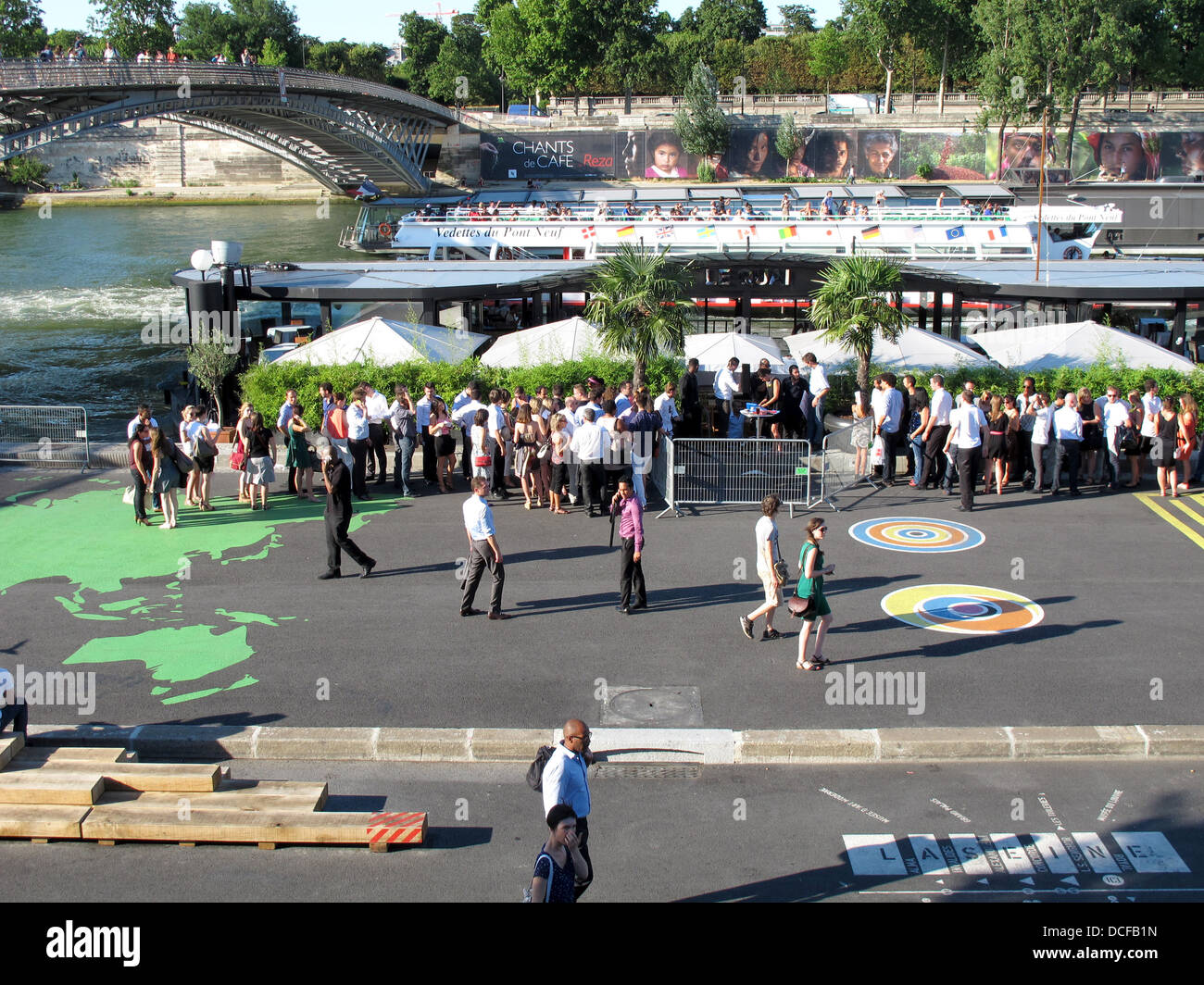 Les Berges de la Seine,nouvelles,restaurant,Le Quai quai Anatole France,Paris,France,rive gauche Banque D'Images