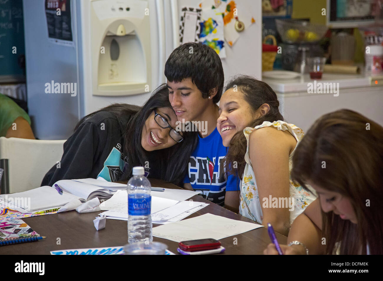 Fuerza Unida Programme de leadership des jeunes d'été pour adolescents hispaniques dans le sud de San Antonio Banque D'Images