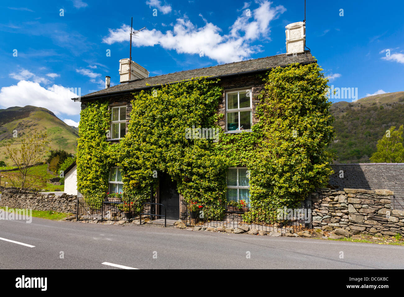 Brotherswater Inn, Dovedale valley, Parc National de Lake District, Cumbria, Angleterre, Royaume-Uni, Europe. Banque D'Images