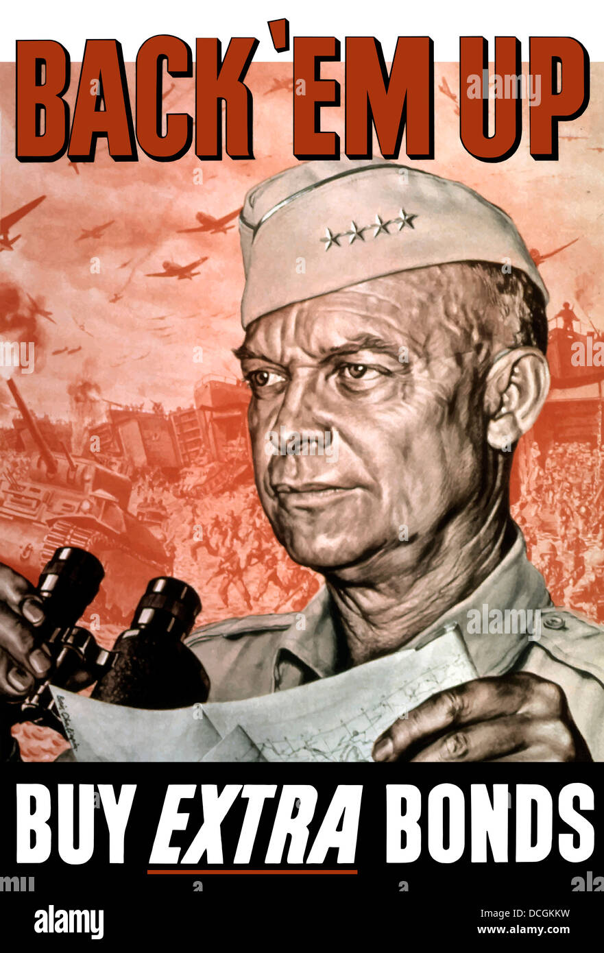 La Seconde Guerre mondiale affiche de Général Dwight Eisenhower tenant une carte et de jumelles. Banque D'Images
