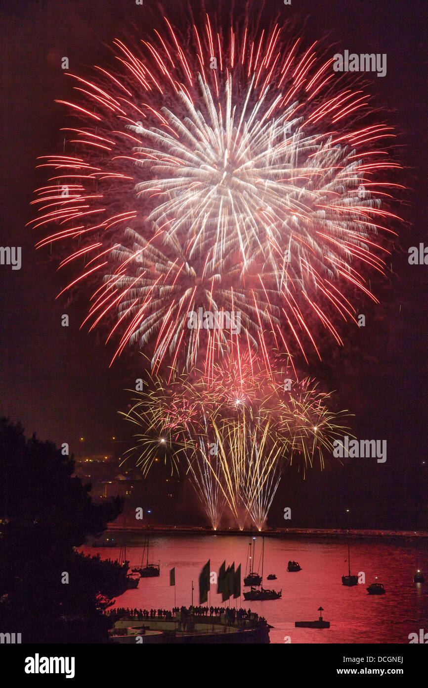 Les Championnats d'Artifice britannique, Plymouth, Devon, Août 2013 Banque D'Images