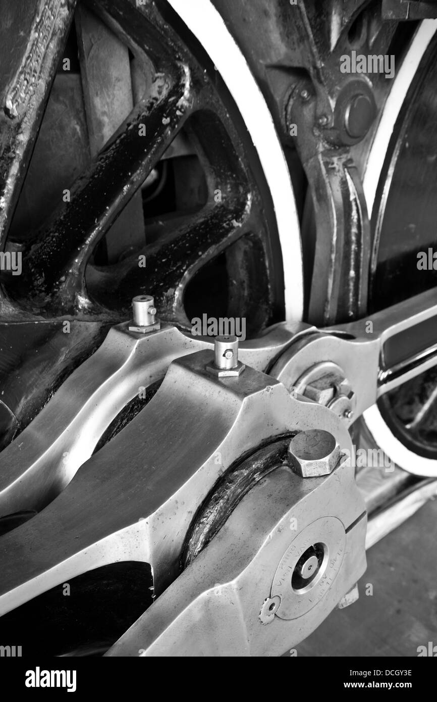 La tringlerie de la vapeur d'une locomotive grande Banque D'Images