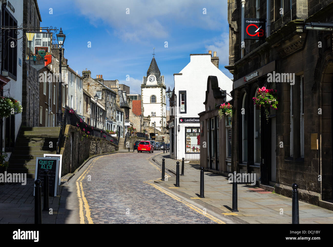 Grande Bretagne, Ecosse, Lothian, zone sud Queenferry, les maisons traditionnelles en High Street. Banque D'Images