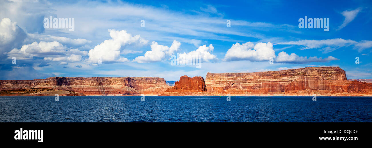 Vue panoramique sur le lac Powell, Page, États-Unis Banque D'Images