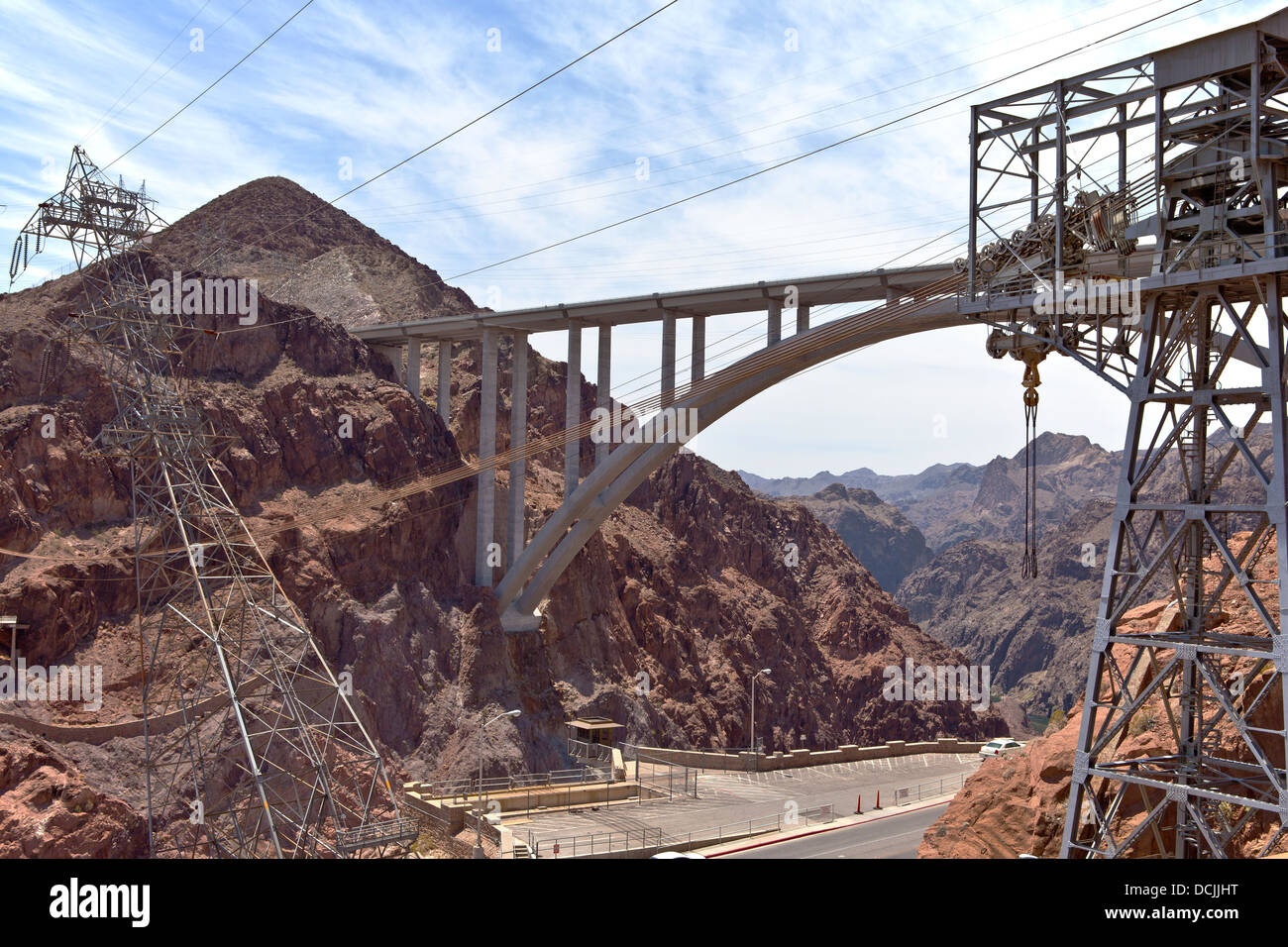 L'alimentation électrique du Barrage Hoover et pland de touristes au Nevada. Banque D'Images