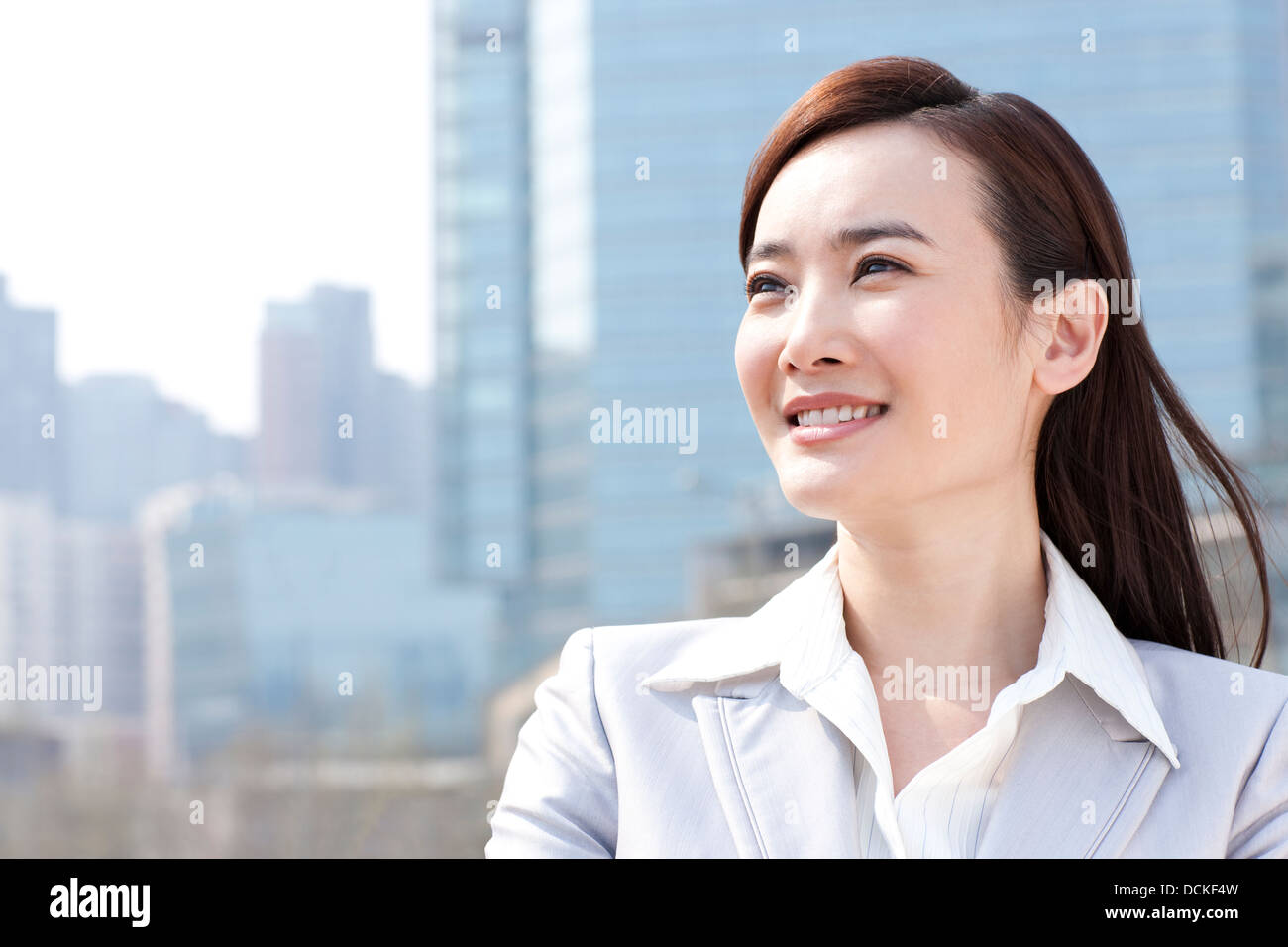 Portrait of smiling businesswoman Banque D'Images