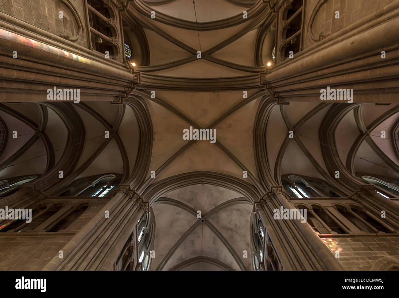 Plafond cathédrale gothique Banque D'Images