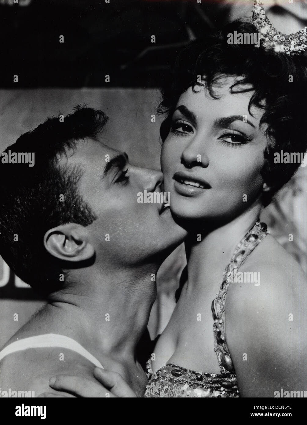 GINA LOLLOBRIGIDA.(Image Crédit : © P.I.P/Globe Photos/ZUMAPRESS.com) Banque D'Images