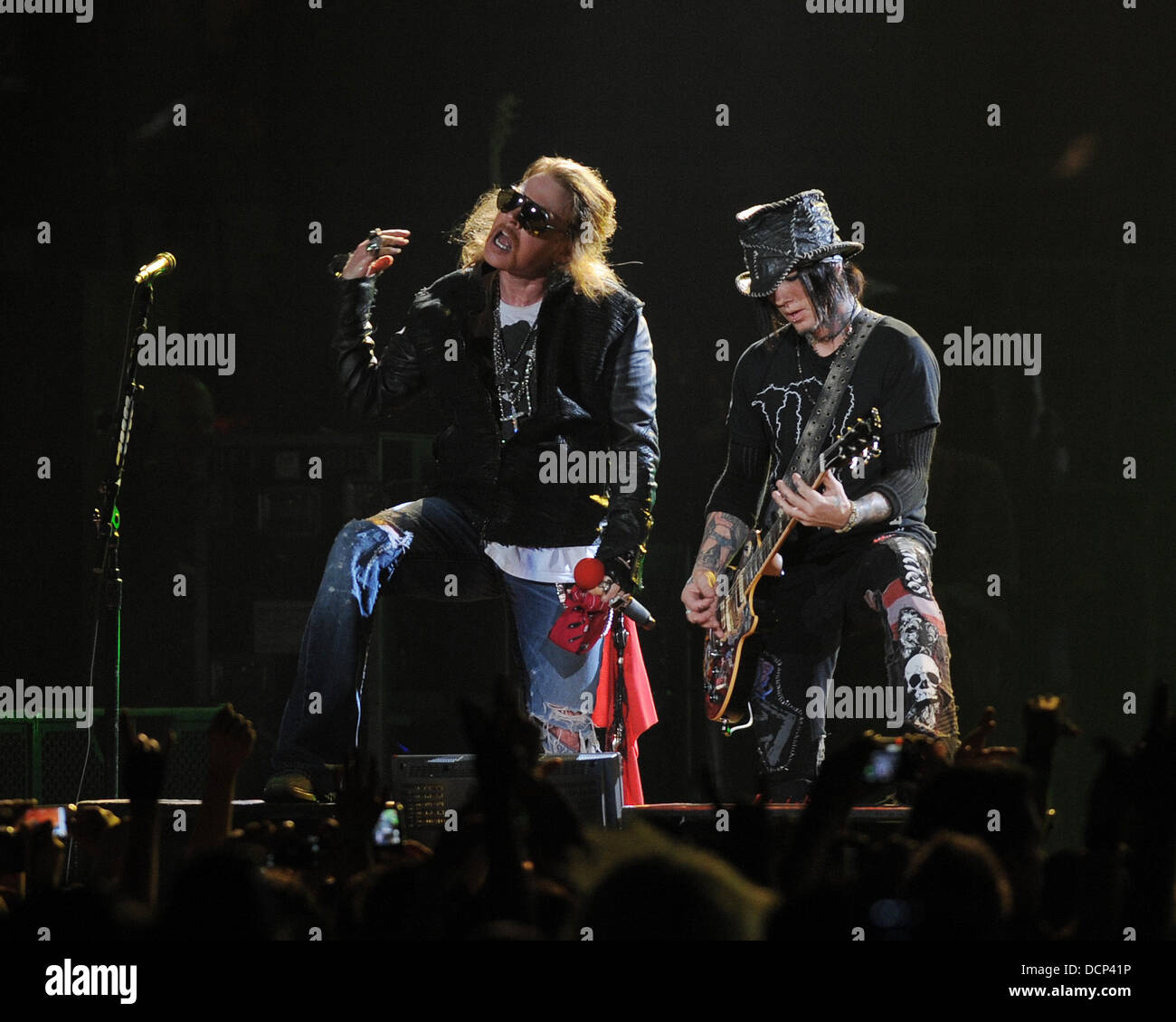 Axl Rose de Guns N' Roses joue à l'American Airlines Arena durant sa tournée nord-américaine de Miami, Floride - 29.10.11 Banque D'Images