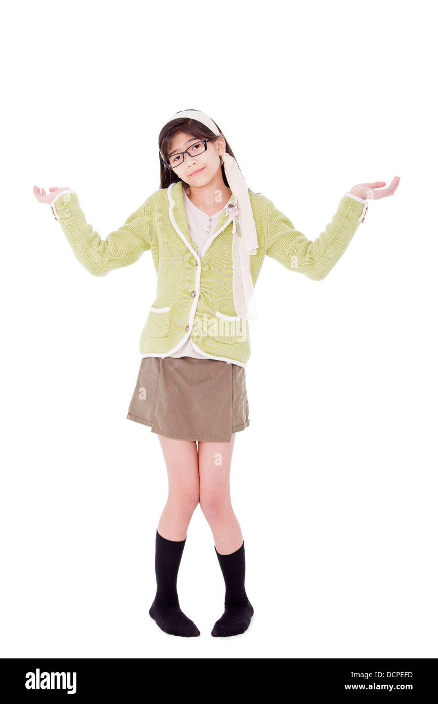 Girl in green sweater et verres gesturing 'Je ne sais pas'. Banque D'Images