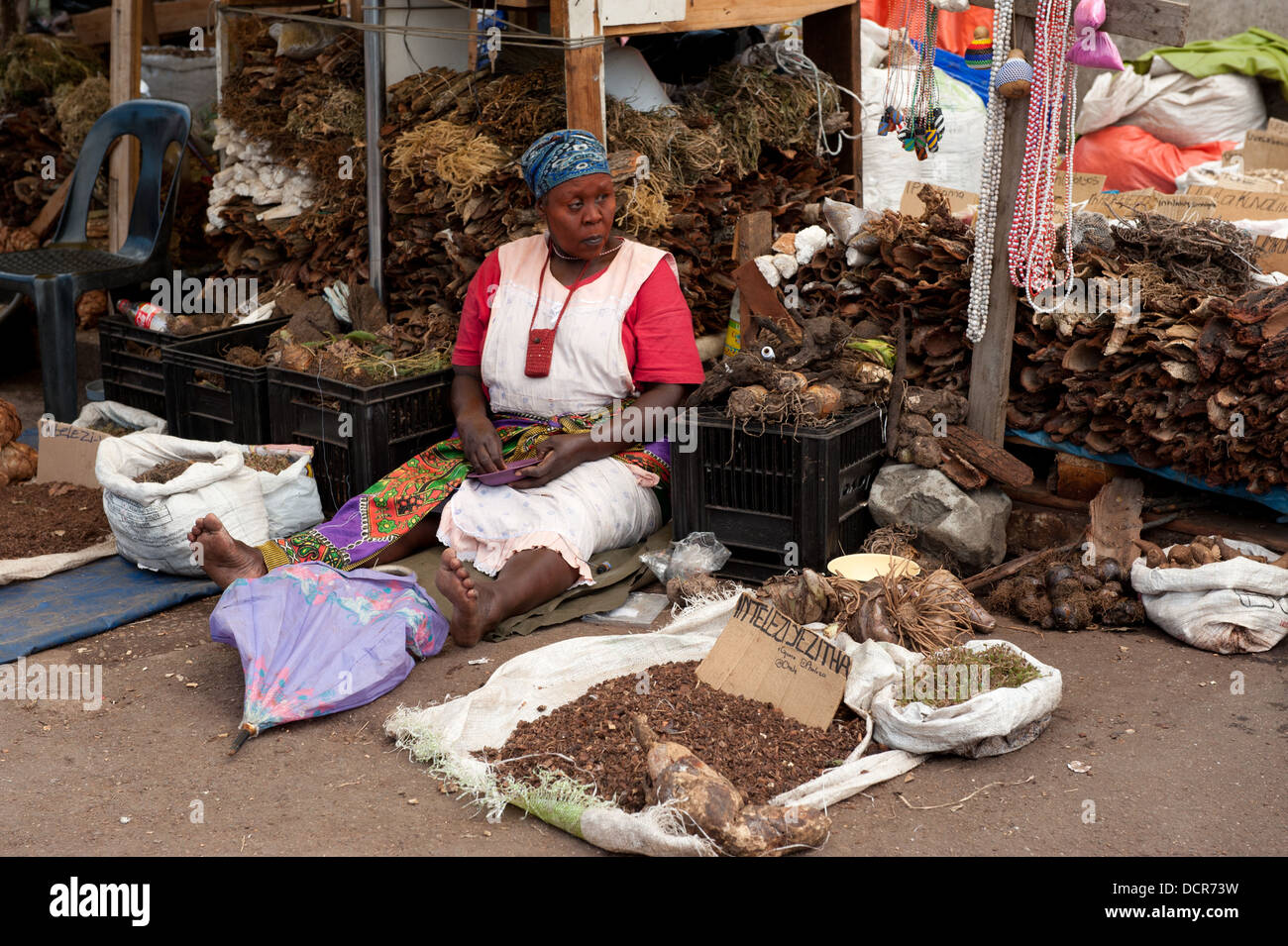 Marché de l'herboriste zoulou, Victoria Street Market, Durban, Afrique du Sud Banque D'Images