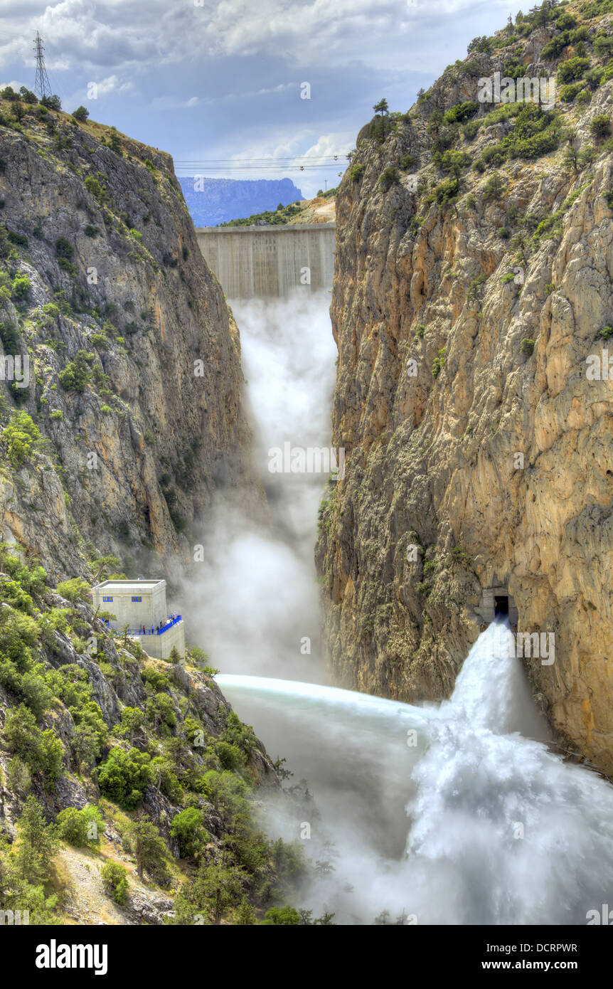 Barrage de Ermenek Banque D'Images