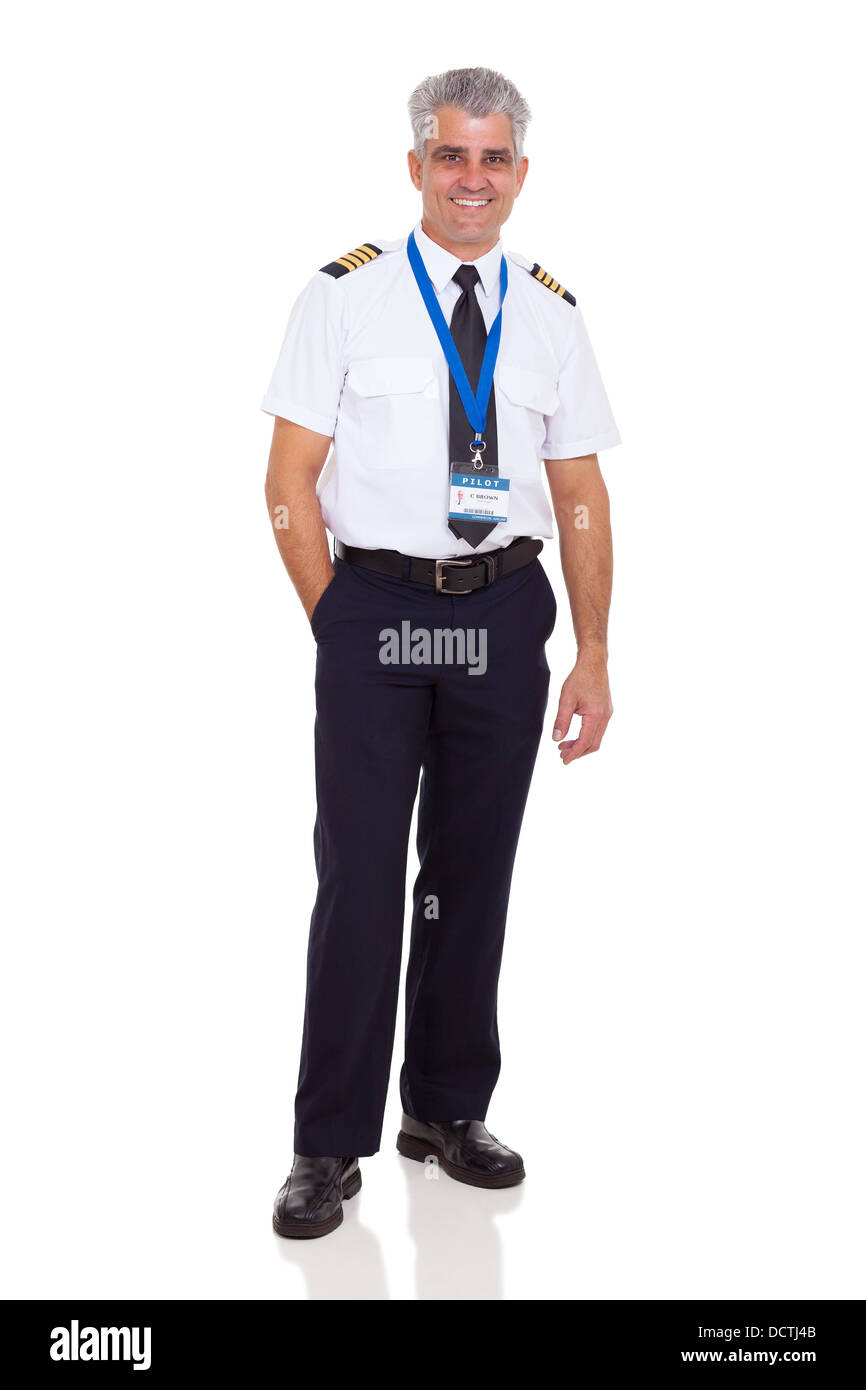 Cheerful senior homme portant un uniforme de pilote de ligne sur fond blanc Photo Stock Alamy