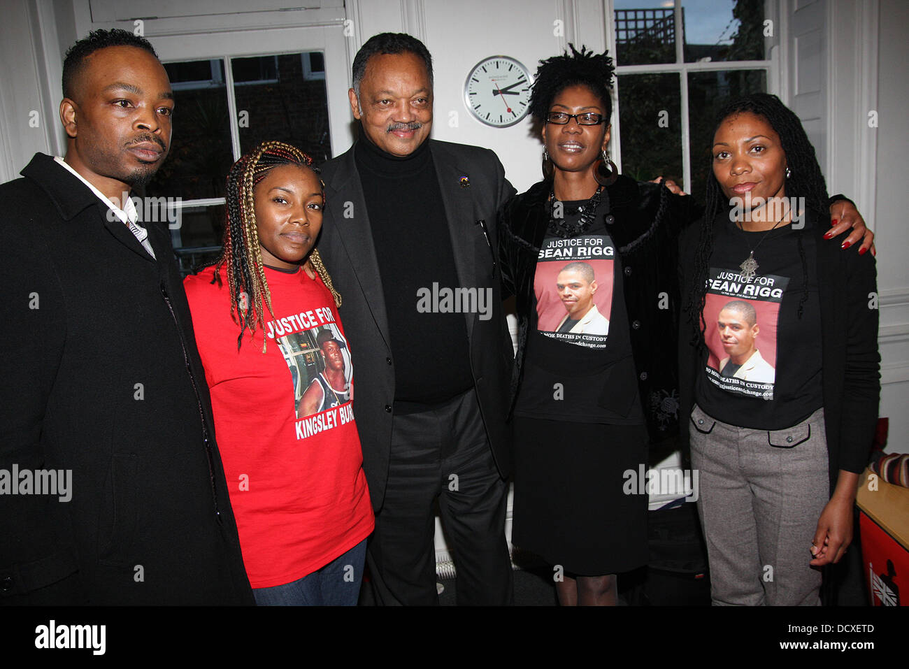 American Civil rights activist Révérend Jesse Jackson lors de sa visite à Londres répond à 'la mort en garde à vue des militants' Londres, Angleterre - 15.12.11 Banque D'Images