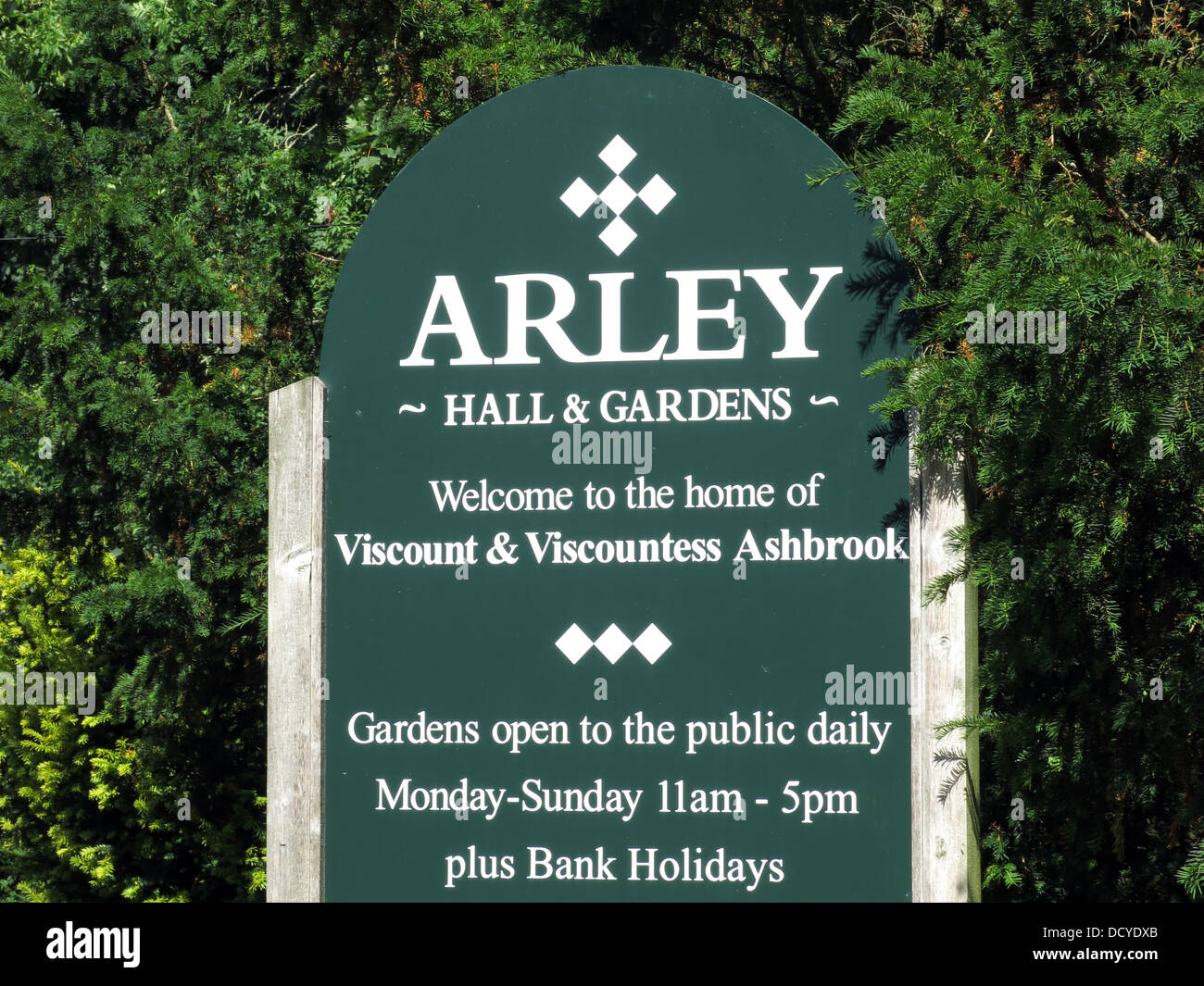 Arley Hall & Gardens, signe du vicomte accueil Ashbrook et Vicomtesse Ashbrook, entre Warrington et Northwich, Cheshire, Angleterre, Royaume-Uni, Banque D'Images