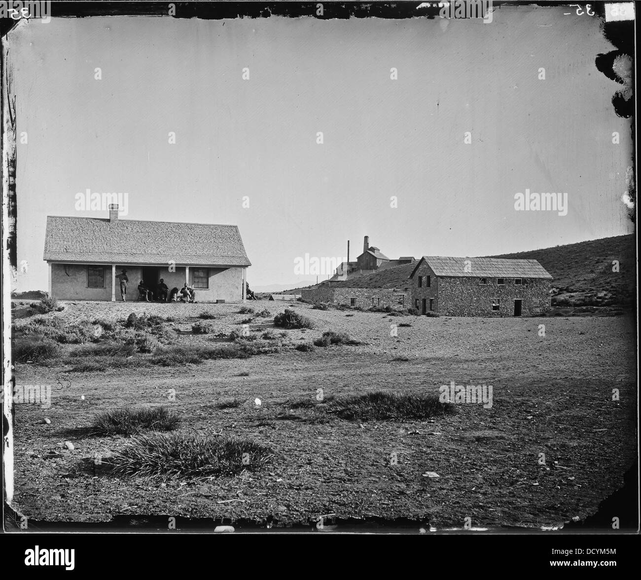 Le bureau de Mill 5Eamp à la Hyko Silver Mining Company à Hyko, Nevada. Cette image met en évidence les aspects administratifs et opérationnels de l'exploitation de l'argent au début du XXe siècle au Nevada. Banque D'Images