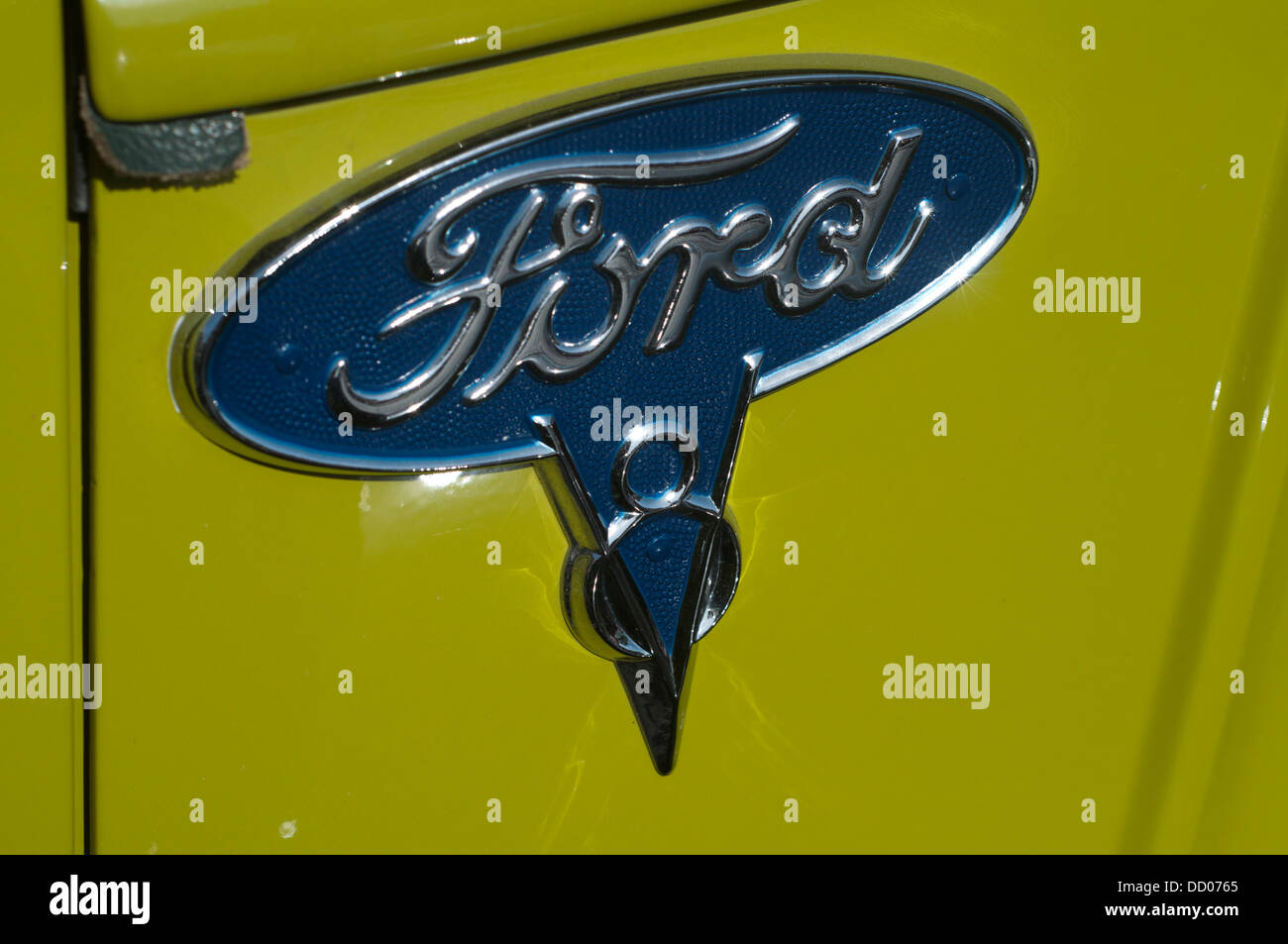 Détails de vieille Ford voiture à la foire de rue à Curitiba, Parana, l'état du Brésil. Banque D'Images