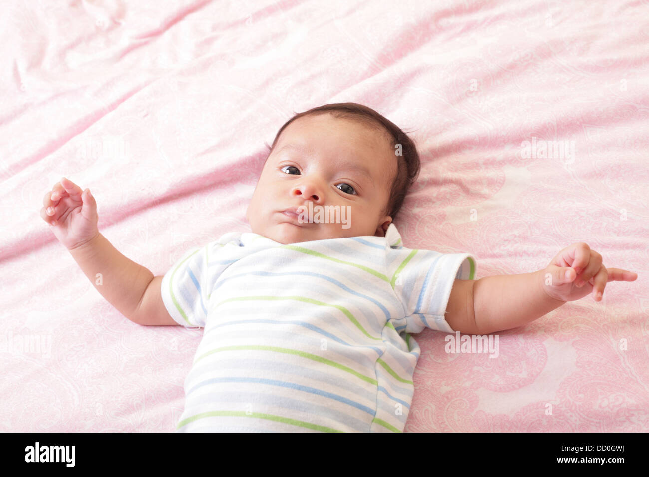 Portrait de bébé nouveau-né Banque D'Images