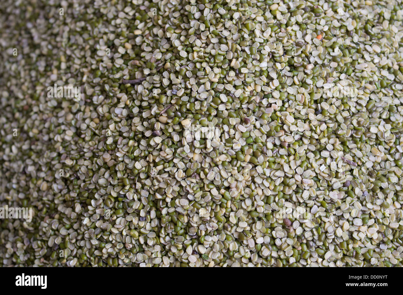 Les lentilles vertes à la vente à Sardar Market - Jodhpur, Inde, Rajashtan Banque D'Images