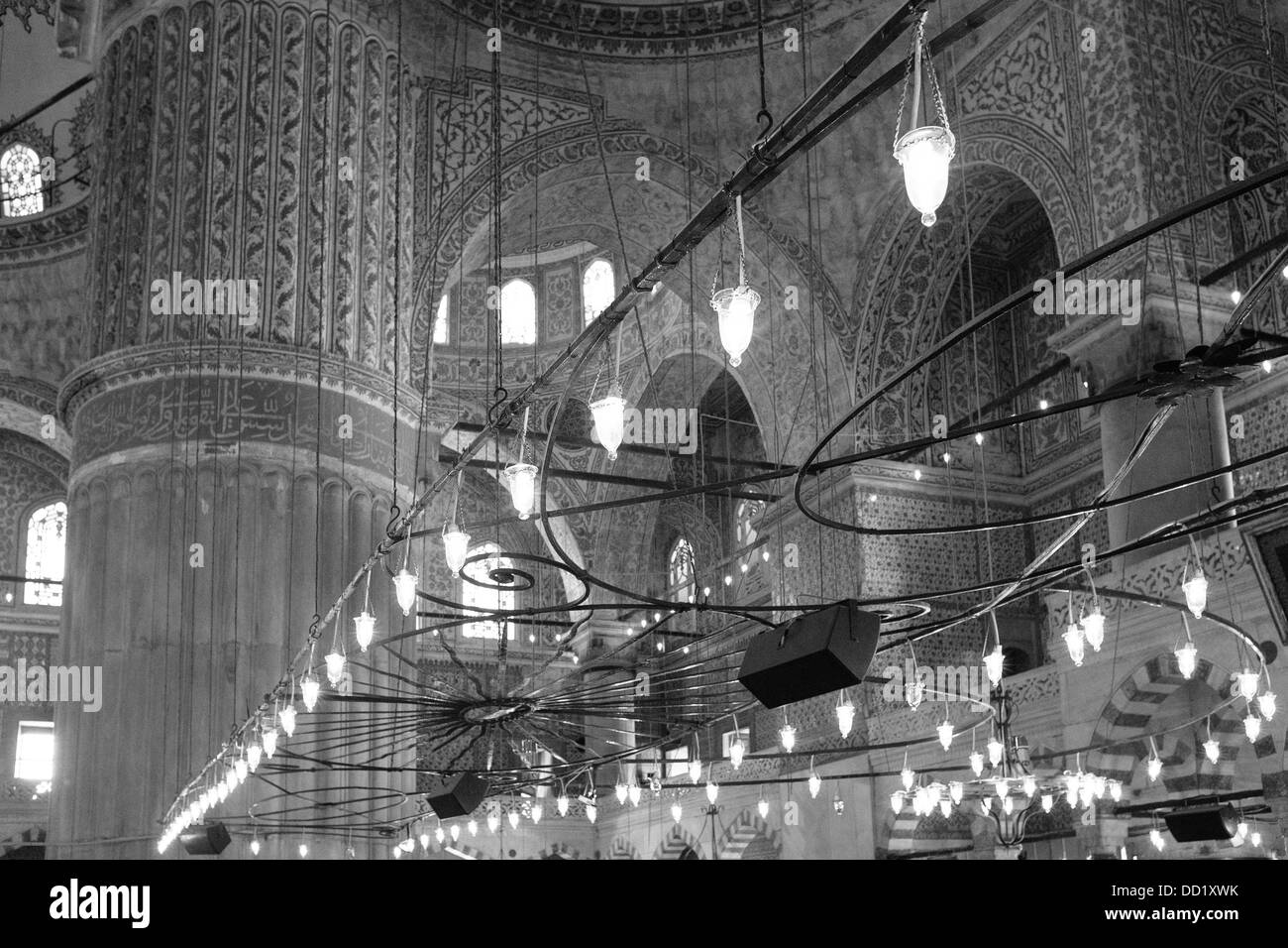 Photo de l'intérieur de la Mosquée Bleue à Istanbul montrant l'Art Islamique Banque D'Images