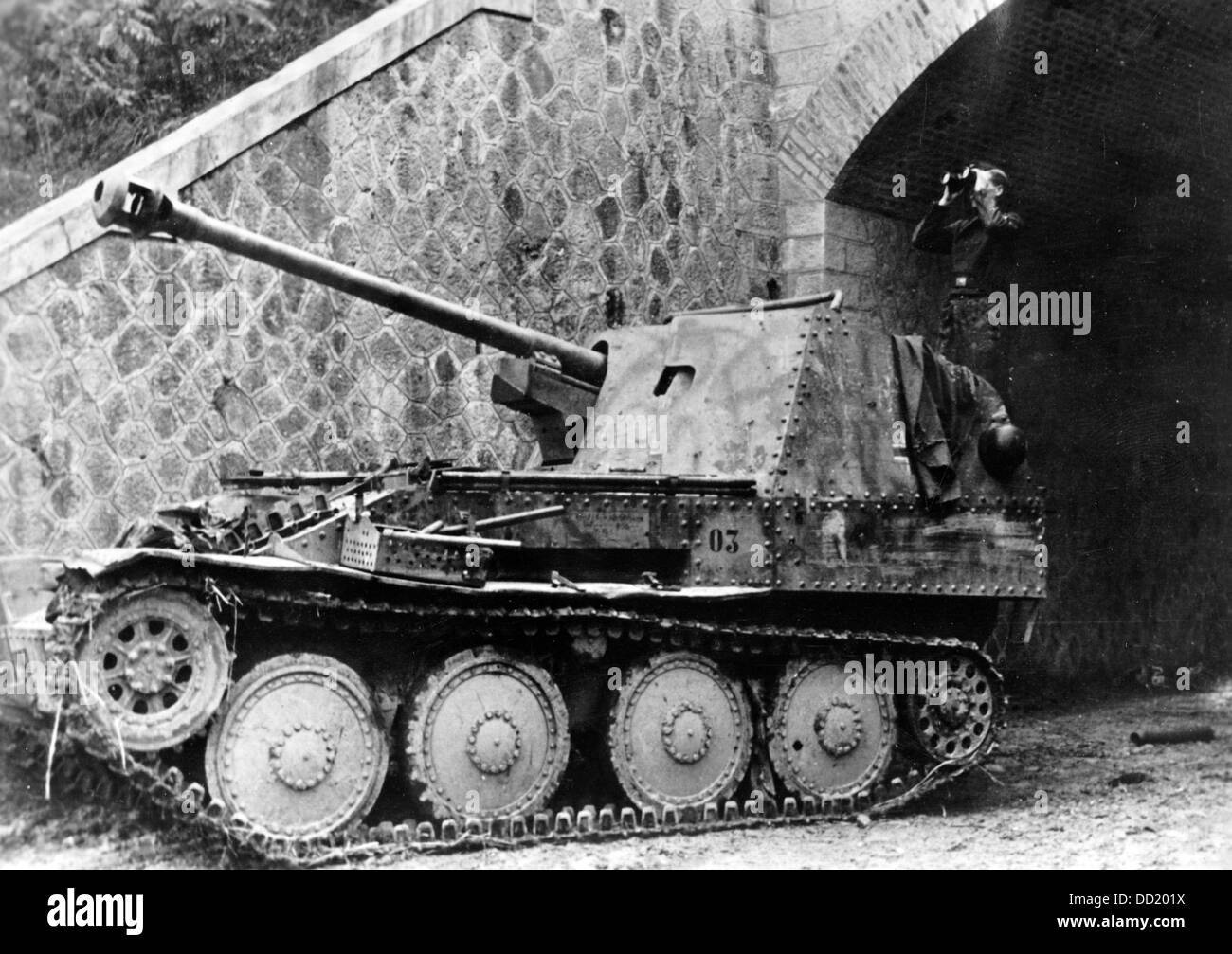 L'image de la propagande allemande! Montre des chars de la Wehrmacht allemande en action sur le front en Italie en décembre 1944, lieu inconnu. Fotoarchiv für Zeitgeschichte Banque D'Images