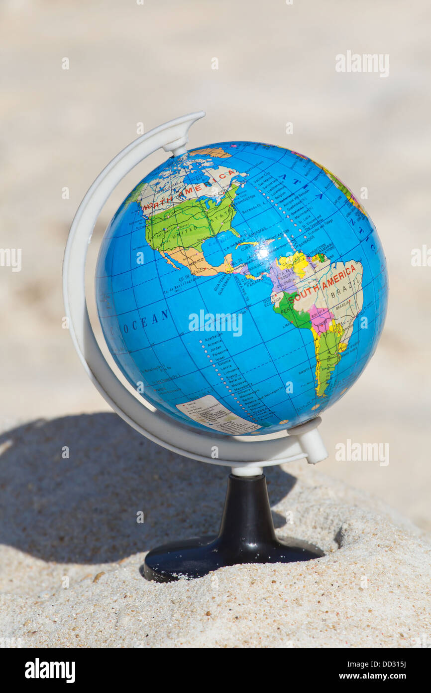 Monde sur le sable, travel concept Banque D'Images