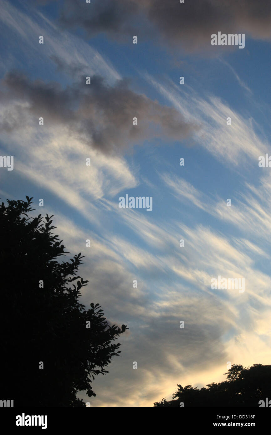 Nuages Banque D'Images