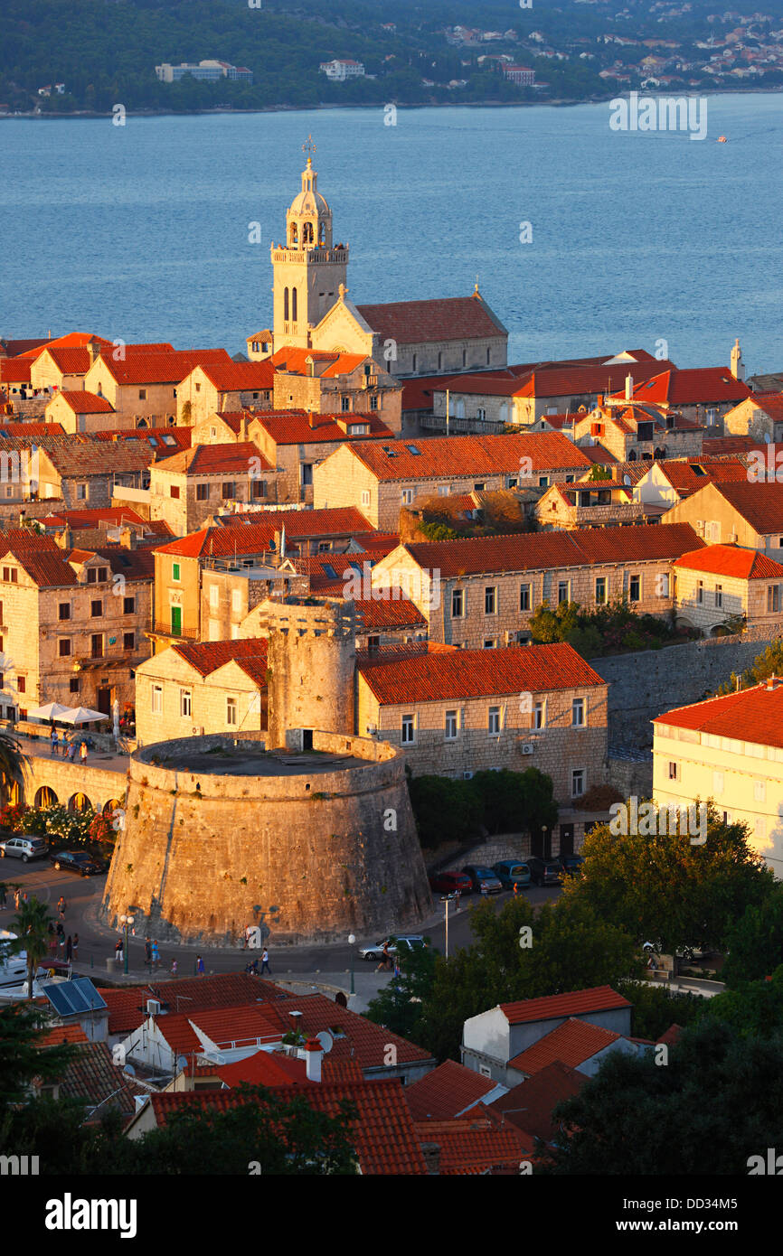 Korcula, vieille ville au coucher du soleil Banque D'Images