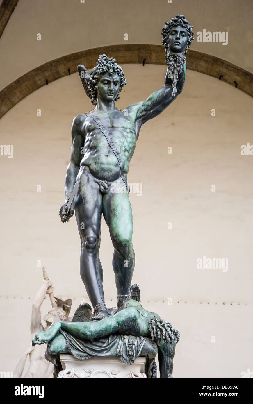 Persée avec la tête de Méduse par Benvenuto Cellini à Loggia dei Lanzi, Florence Banque D'Images