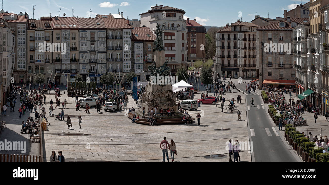 Square Virgen Blanca, Vitoria-Gasteiz, Alava, Pays Basque, Pays Basque, Espagne, Europe Banque D'Images
