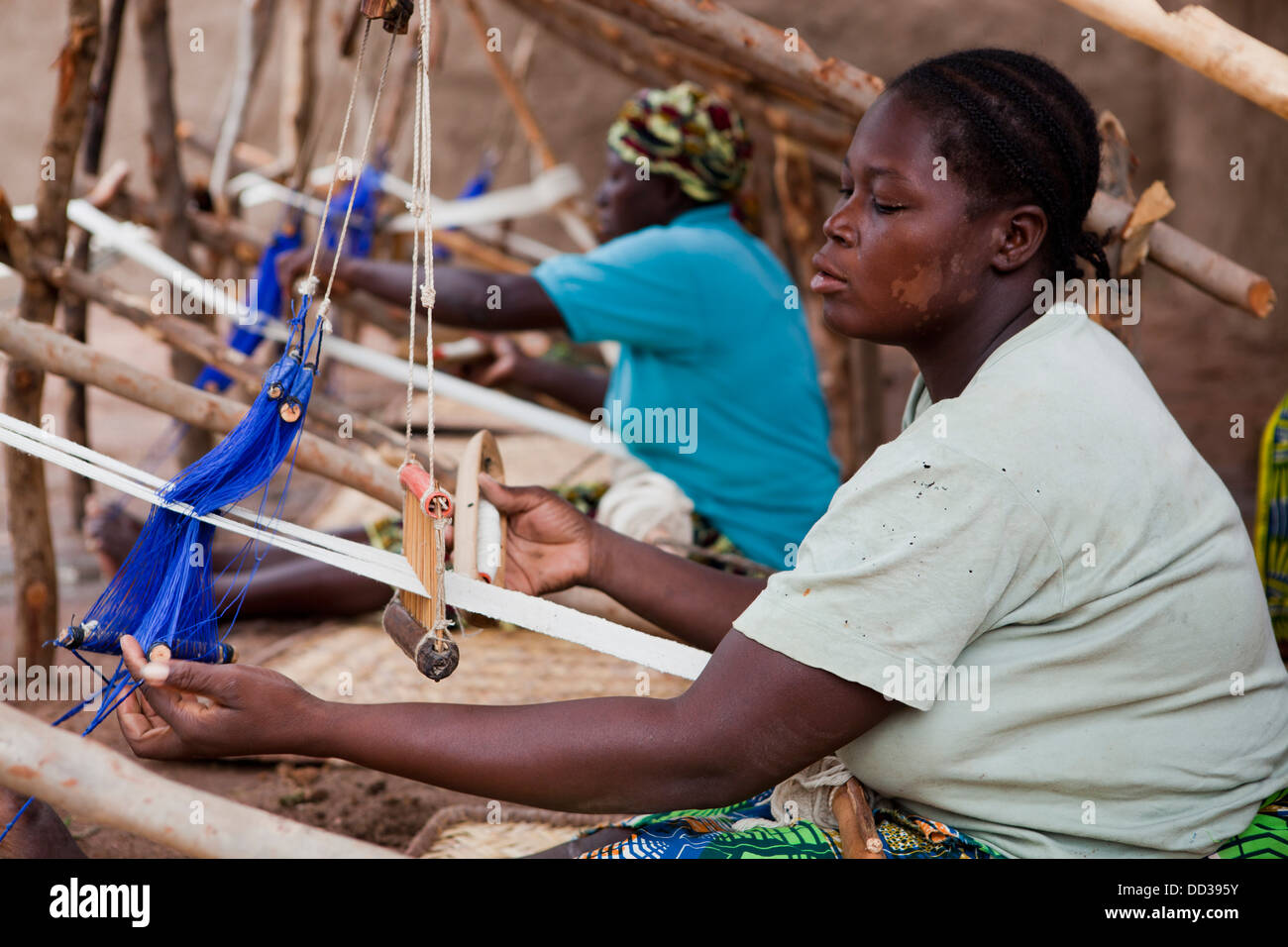 Les travailleurs du textile dans la province de Dédougou, Burkina Faso, Afrique de l'Ouest. Banque D'Images