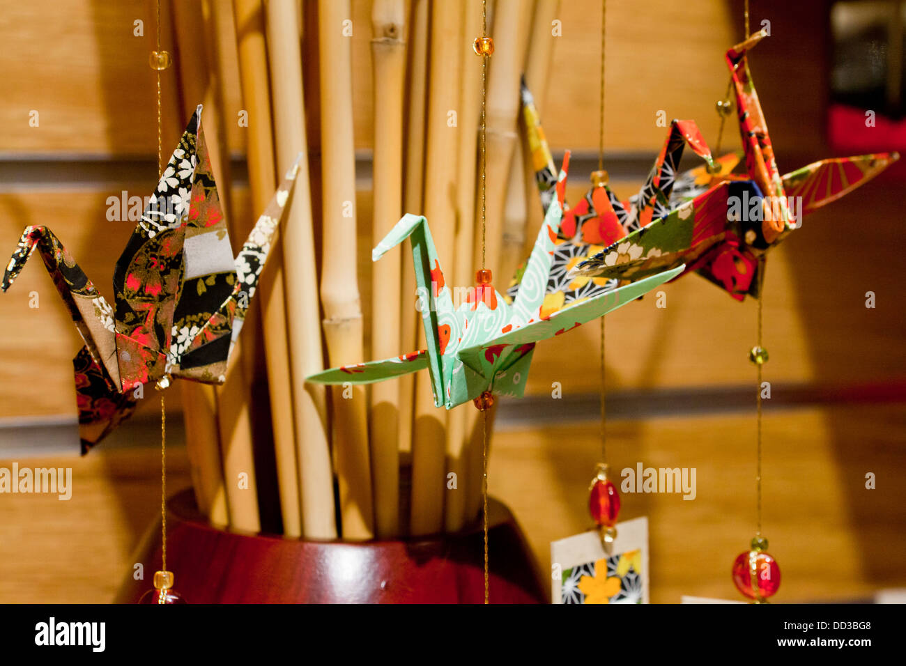 Des échantillons d'origami grue Banque D'Images