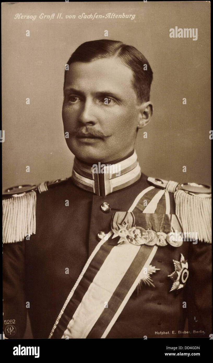 Ak Herzog Ernst II von Sachsen Altenburg, NPG 5262, l'uniforme, Orden, Schärpe ; Banque D'Images