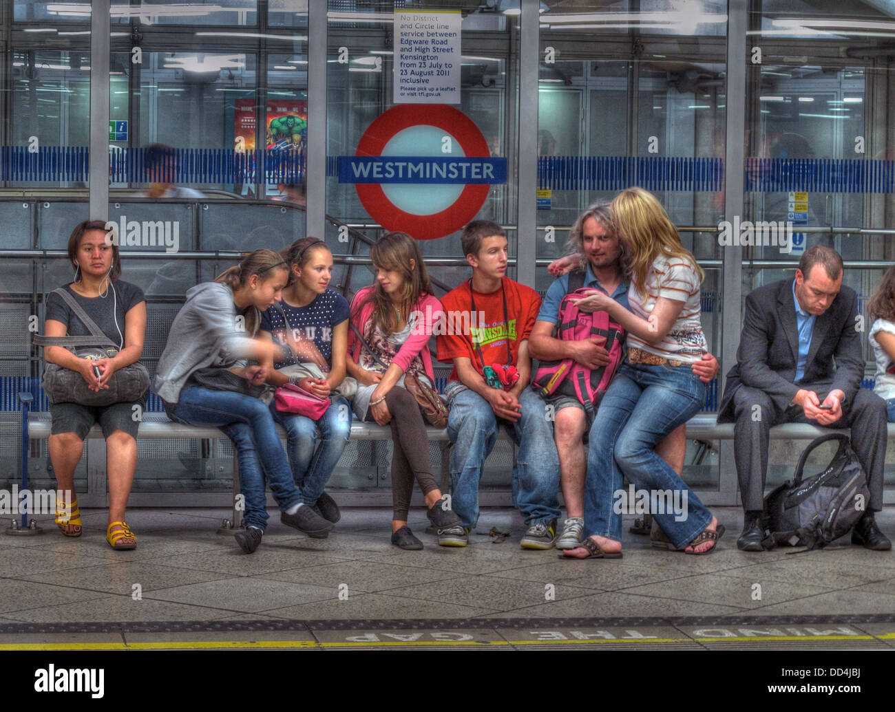 Sur la station de métro Westminster, Londres, Angleterre, Royaume-Uni Banque D'Images