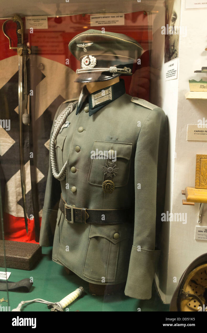 Guernsey 2013. Musée de l'occupation allemande. Uniform Banque D'Images