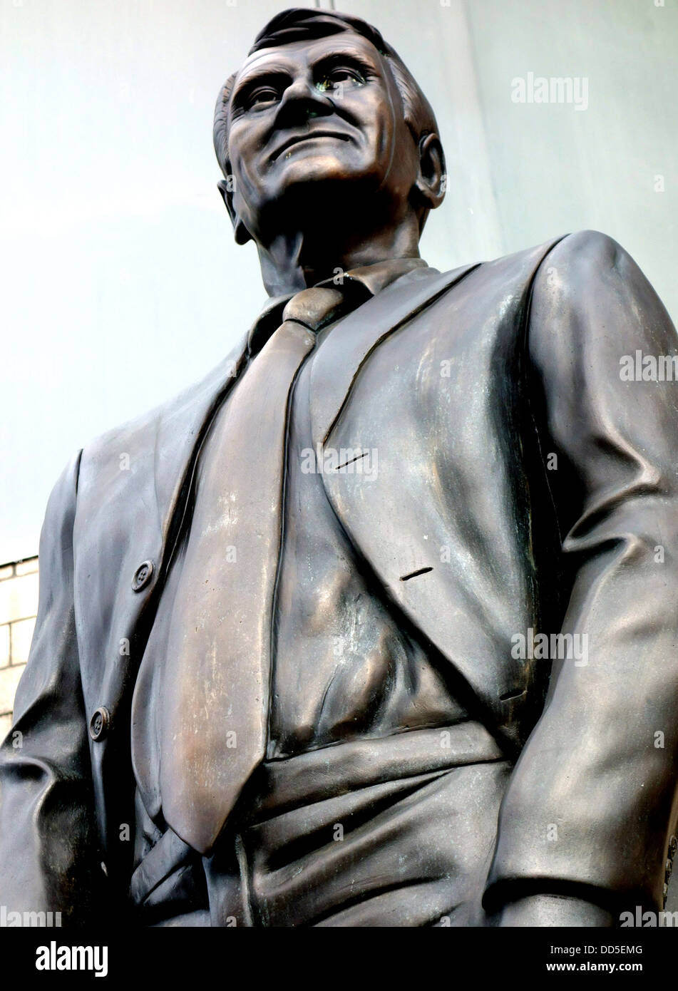 Statue de l'Angleterre et Newcastle Utd manager Sir Bobby Robson à St James' Park, Newcastle Banque D'Images