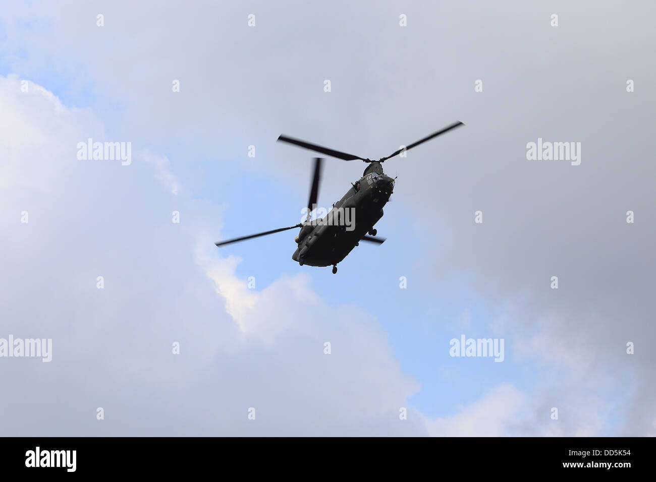 Chinook au spectacle aérien Wings and Wheels Dunsfold aérodrome, Surrey, UK Banque D'Images