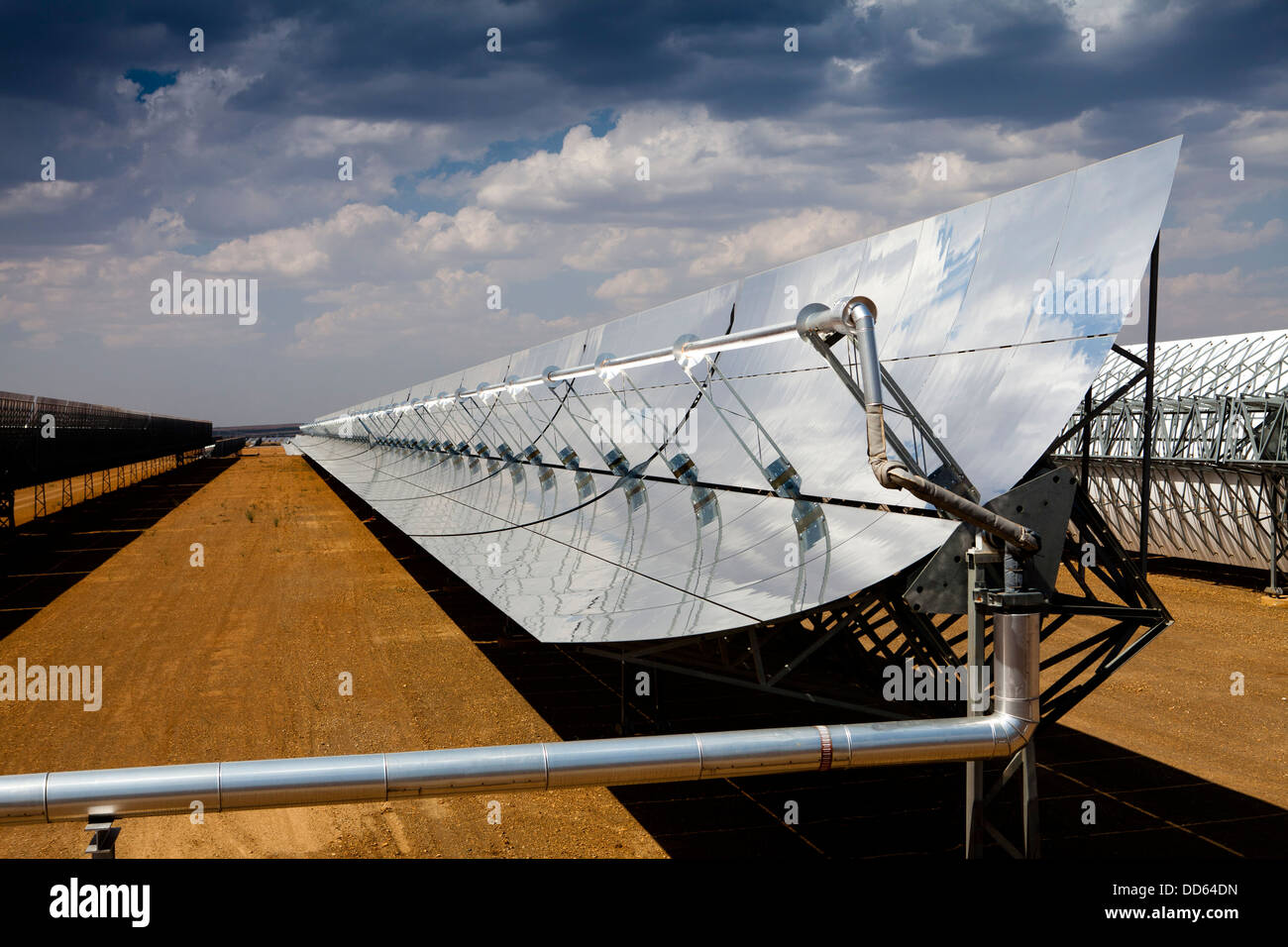 Le solaire d'Andasol est la première dépression parabolique commerciale centrale thermique solaire, près de Guadix, Andalousie Banque D'Images