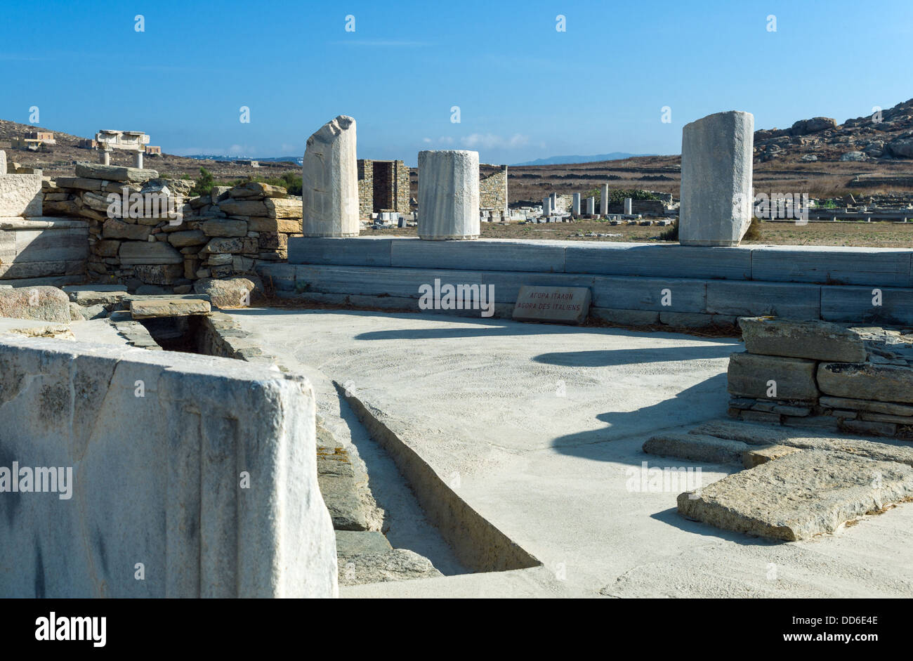 Grèce, Delos, site archéologique, les ruines de l'Agora de l'italien Banque D'Images