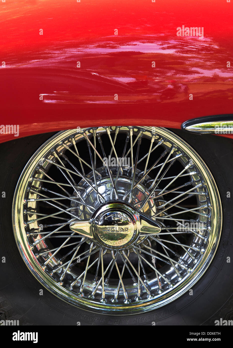 Jaguar Type E roue à rayons. La voiture de sport classique Banque D'Images
