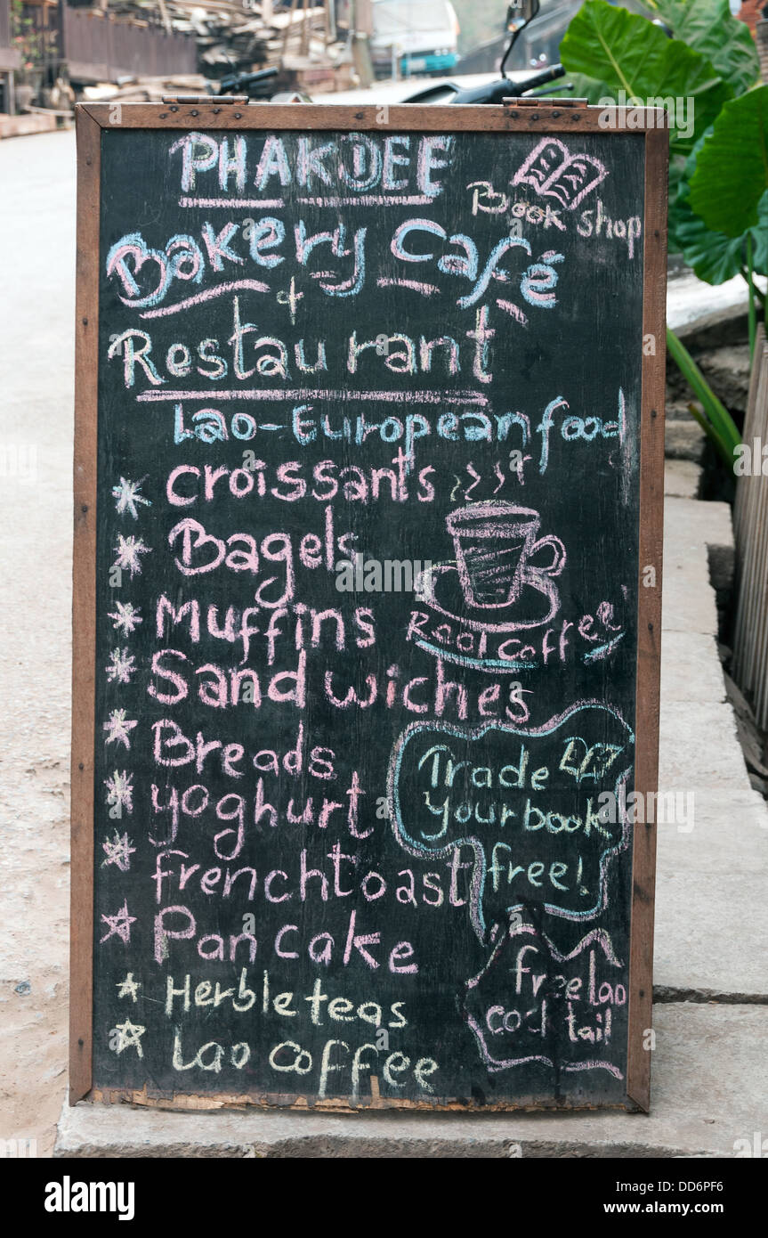 Elk209-1661v Laos, Pak Beng, menu éventaire Banque D'Images