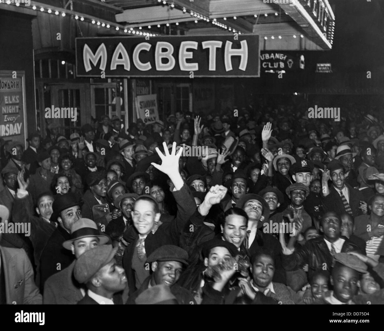 African American foule célèbre 'Voodoo Macbeth, 1936. C'était une production de WPA Shakespeare's 'Macbeth', doté d'une Banque D'Images