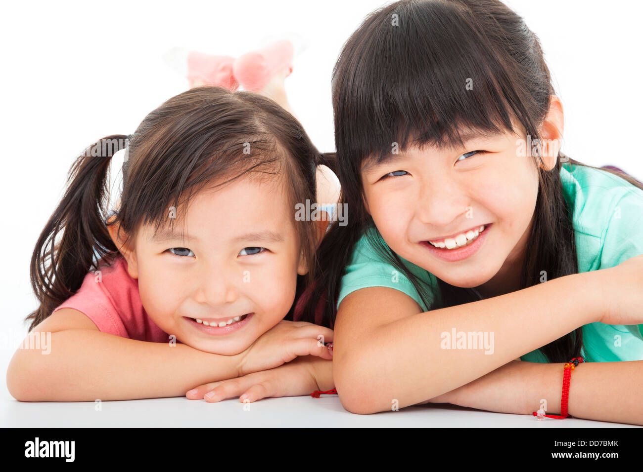 Deux petites filles heureux d'Asie Banque D'Images
