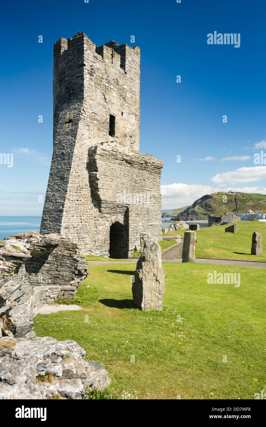 Royaume-uni, Pays de Galles, Aberystwyth, Ceredigion, château, ruines de la tour Banque D'Images