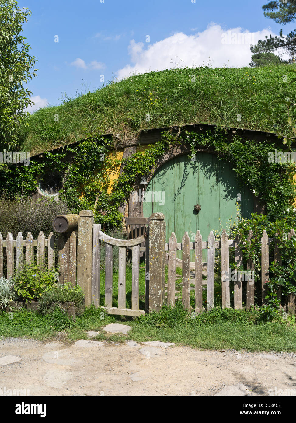 Artisan BEWARE OF THE HOBBIT Plaque murale pour maison ou jardin Noir