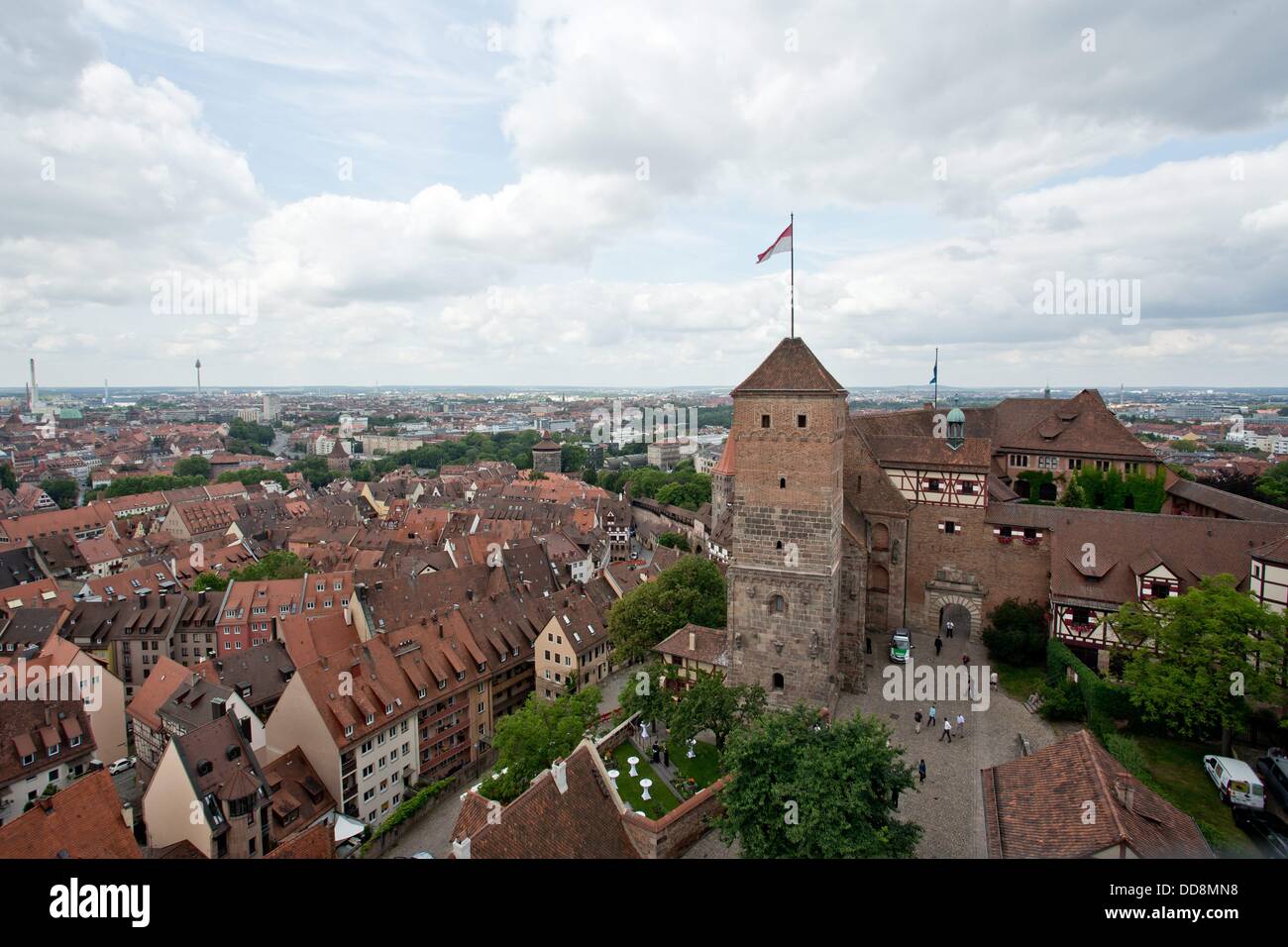 Vue depuis la tour Sinwell Sinwellturm (Kaiserburg) sur à Nuremberg, Bavière, le 11 juillet 2013. Banque D'Images